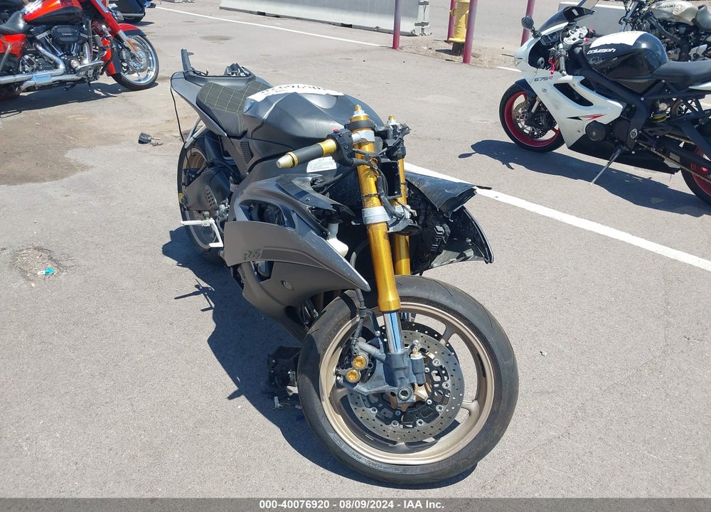 2014 YAMAHA YZFR6 VIN: JYARJ16E8EA032365
