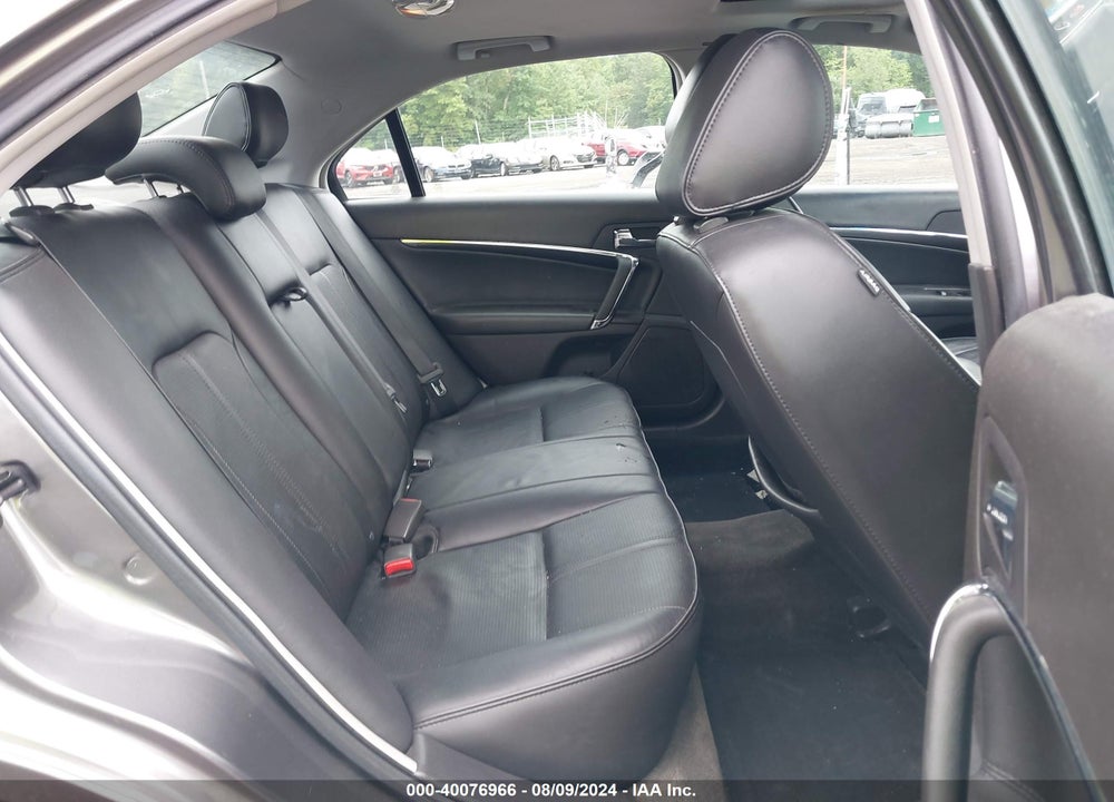 2011 LINCOLN MKZ VIN: 3LNHL2JC8BR758665