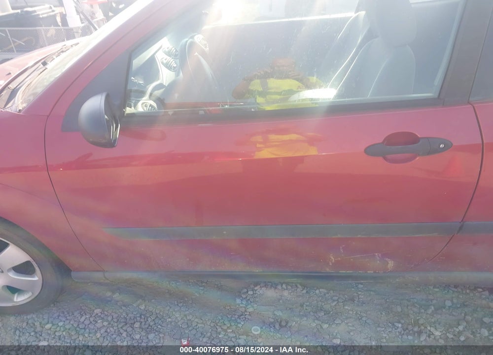 2002 FORD FOCUS ZX3 VIN: 3FAHP31322R213484