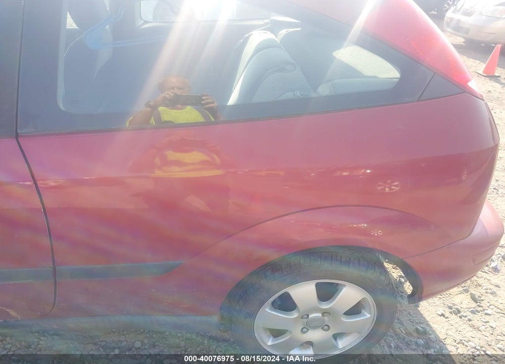 2002 FORD FOCUS ZX3 VIN: 3FAHP31322R213484