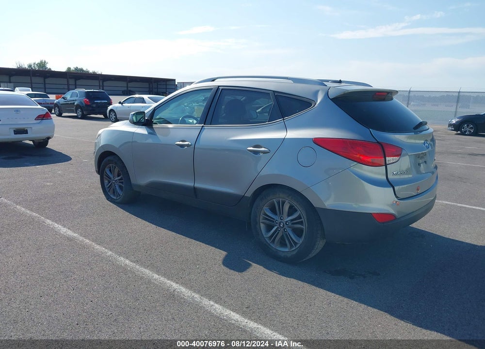 2015 HYUNDAI TUCSON VIN: KM8JU3AG6FU118413