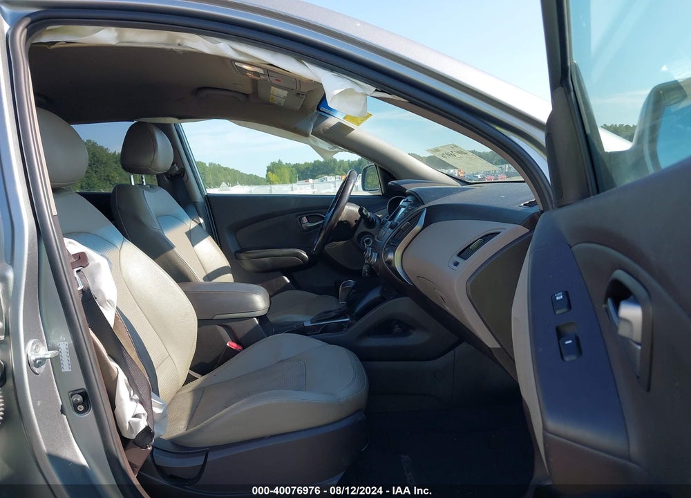 2015 HYUNDAI TUCSON VIN: KM8JU3AG6FU118413
