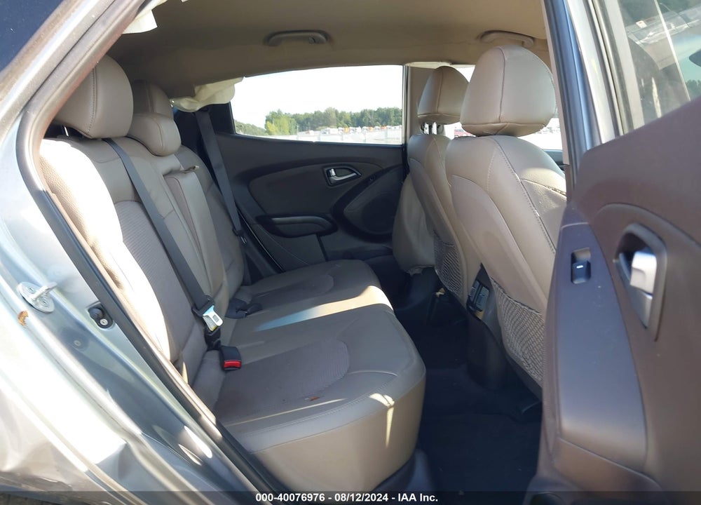 2015 HYUNDAI TUCSON VIN: KM8JU3AG6FU118413