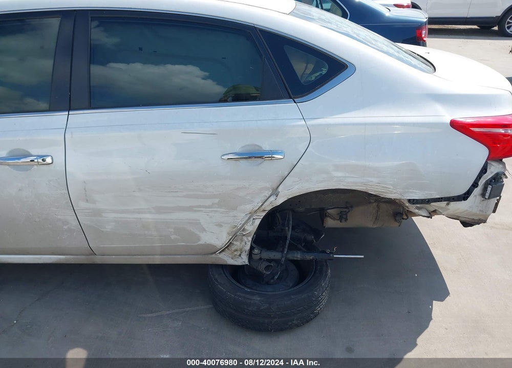 2016 NISSAN SENTRA SL VIN: 3N1AB7AP2GY210590