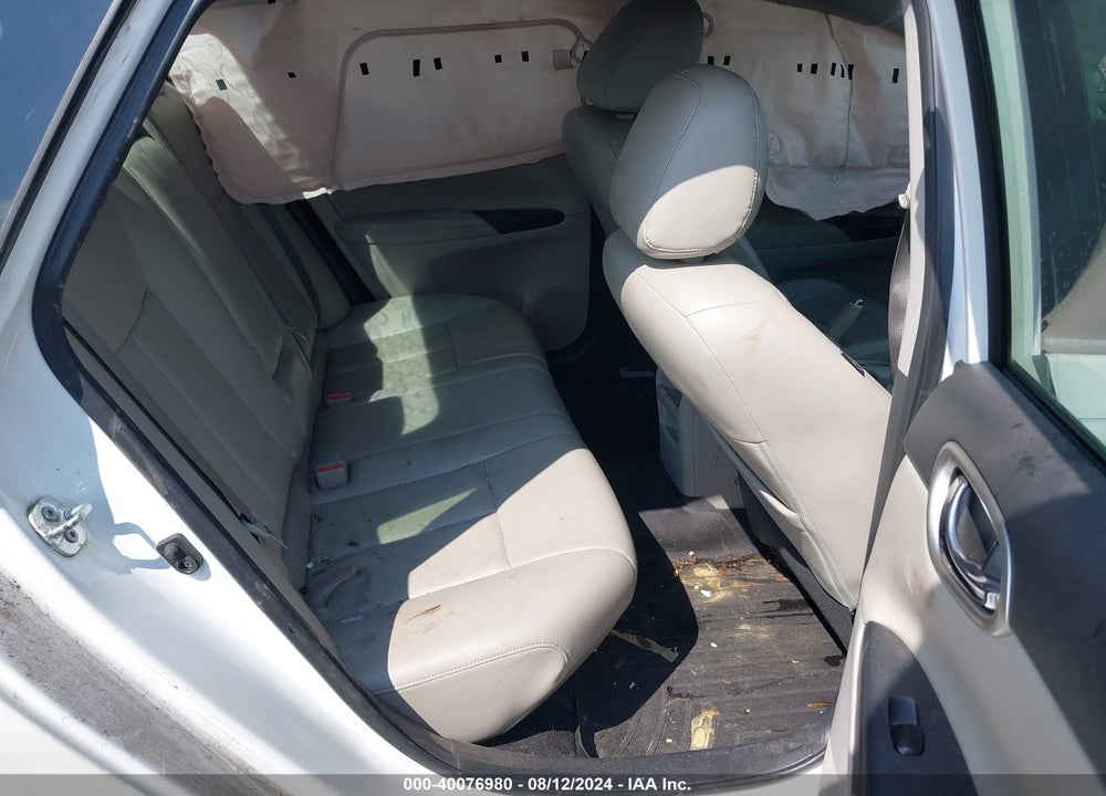 2016 NISSAN SENTRA SL VIN: 3N1AB7AP2GY210590
