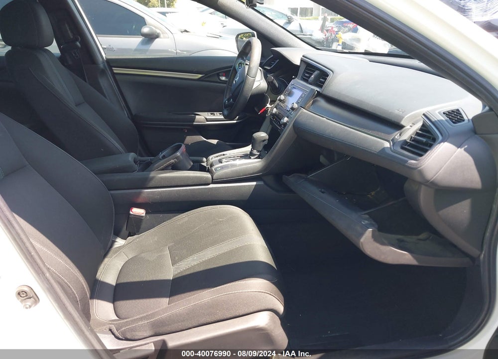 2019 HONDA CIVIC LX VIN: SHHFK7H31KU404097