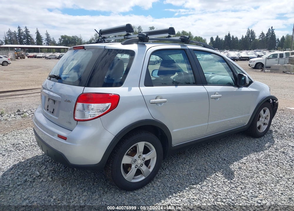 2011 SUZUKI SX4 CROSSOVER TECHNOLOGY/PREMIUM/TECH VALU PKG (NAV) VIN: JS2YB5A36B6300473