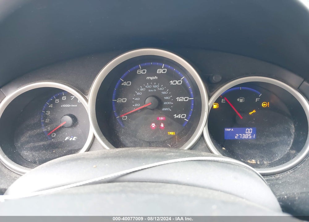 2008 HONDA FIT VIN: JHMGD37438S027639