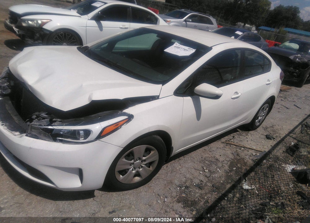 2018 KIA FORTE LX VIN: 3KPFK4A78JE228781