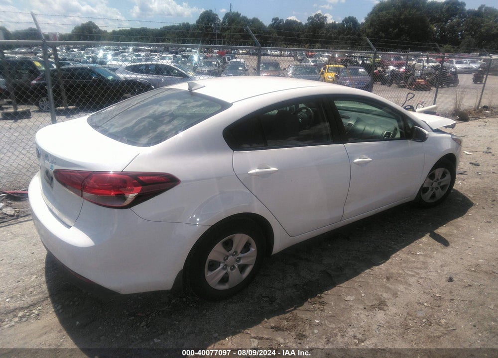 2018 KIA FORTE LX VIN: 3KPFK4A78JE228781