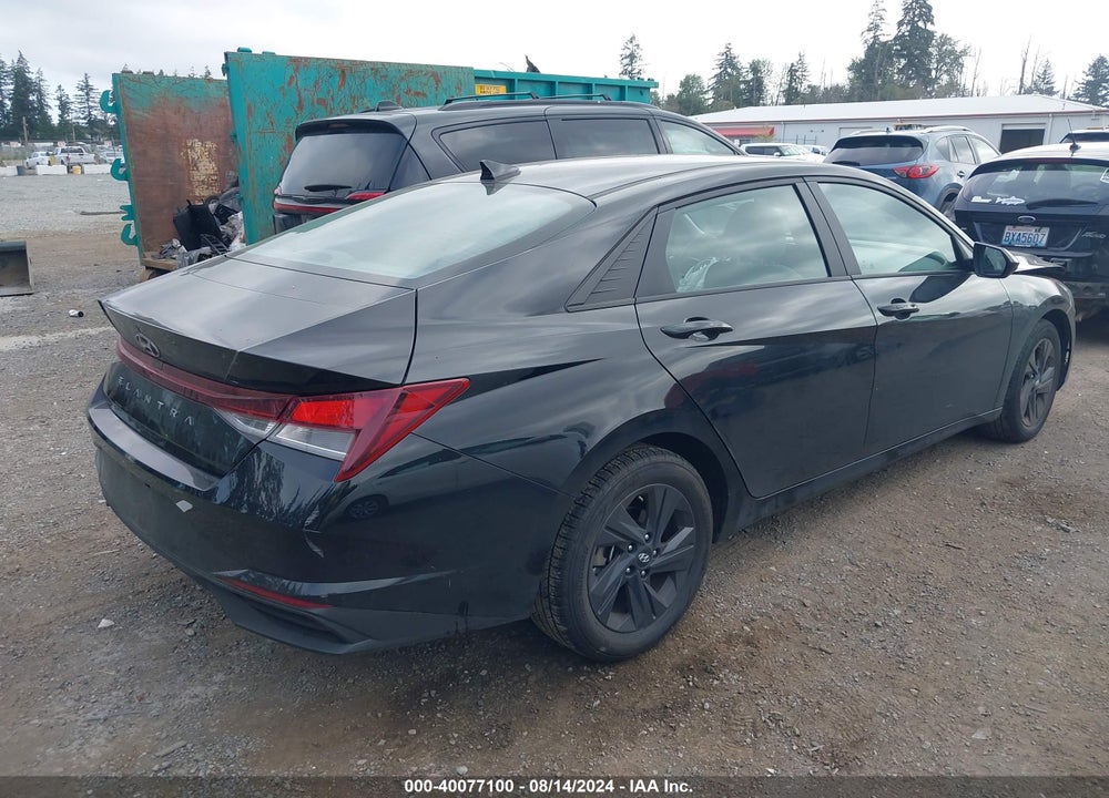 2021 HYUNDAI ELANTRA SEL VIN: 5NPLM4AG6MH002428
