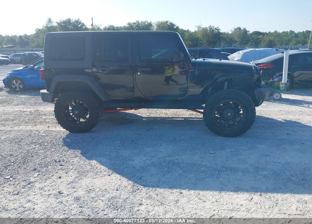 2013 JEEP WRANGLER UNLIMITED VIN: 1C4HJWDG5DL668455