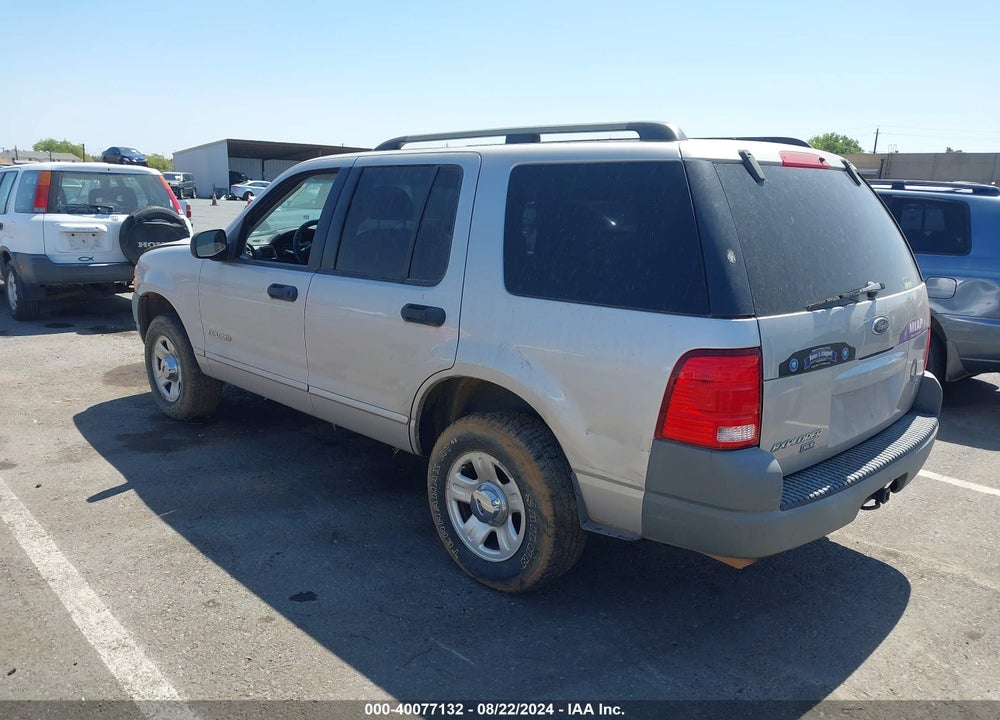 2002 FORD EXPLORER XLS VIN: 1FMZU72KX2UD65294