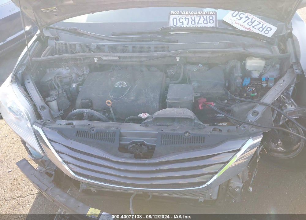 2017 TOYOTA SIENNA LE 8 PASSENGER VIN: 5TDKZ3DC9HS875414