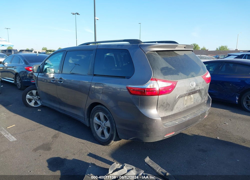 2017 TOYOTA SIENNA LE 8 PASSENGER VIN: 5TDKZ3DC9HS875414