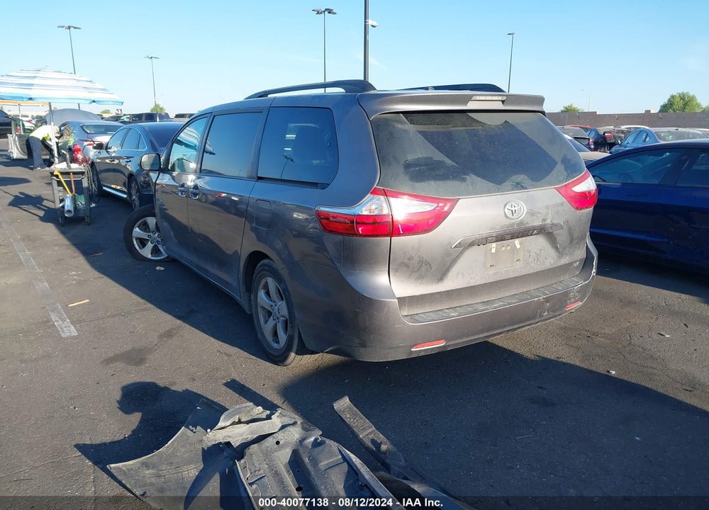 2017 TOYOTA SIENNA LE 8 PASSENGER VIN: 5TDKZ3DC9HS875414