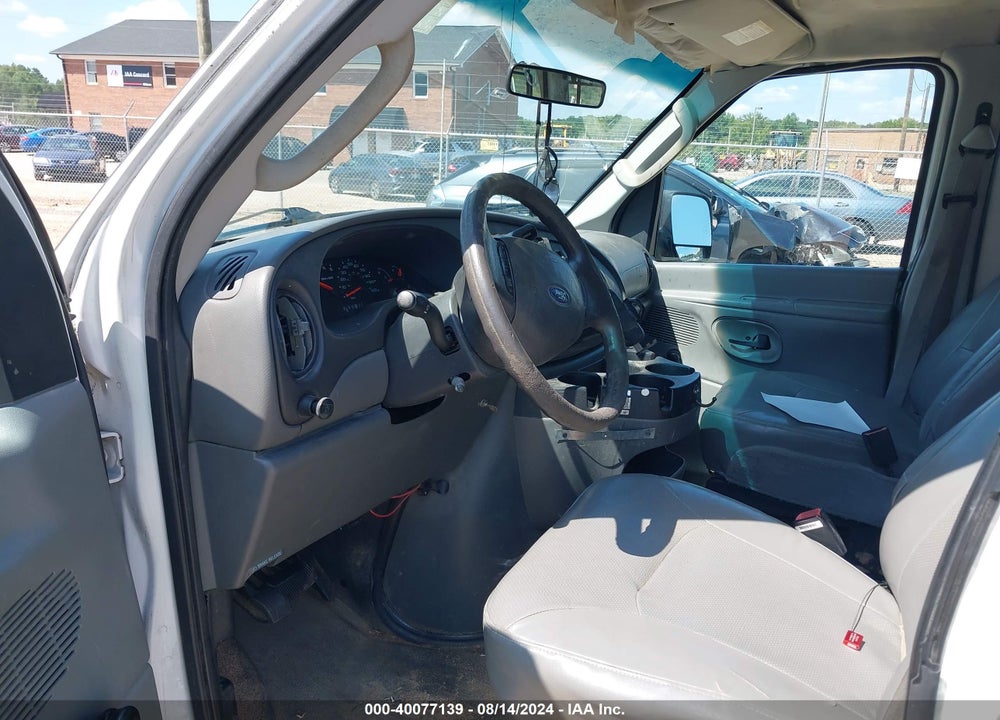 2006 FORD E-350 SUPER DUTY XL/XLT VIN: 1FBSS31L06HA96756