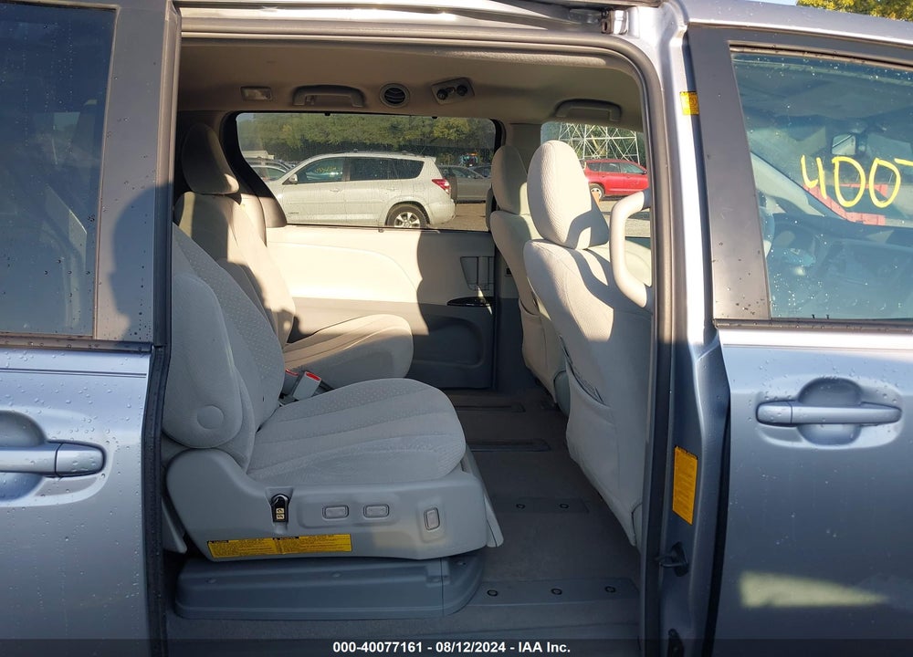 2011 TOYOTA SIENNA LE V6 AUTO ACCESS SEAT VIN: 5TDKK3DC9BS099832