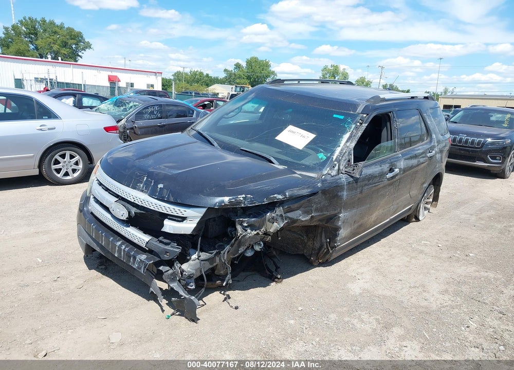 2011 FORD EXPLORER XLT VIN: 1FMHK8D84BGA49705