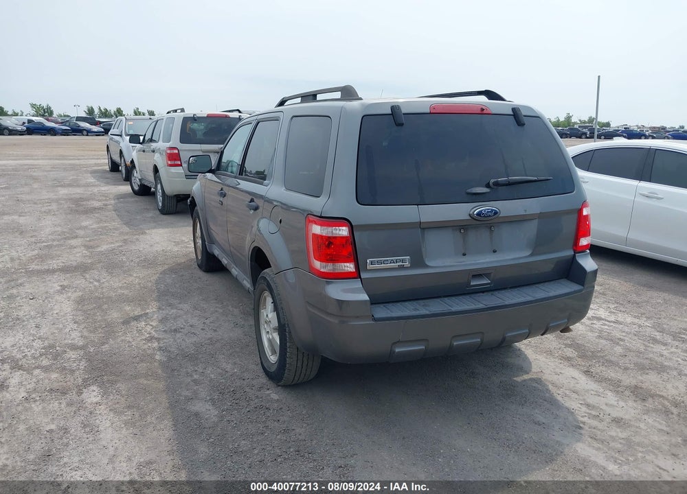2011 FORD ESCAPE XLT VIN: 1FMCU0D7XBKB74850