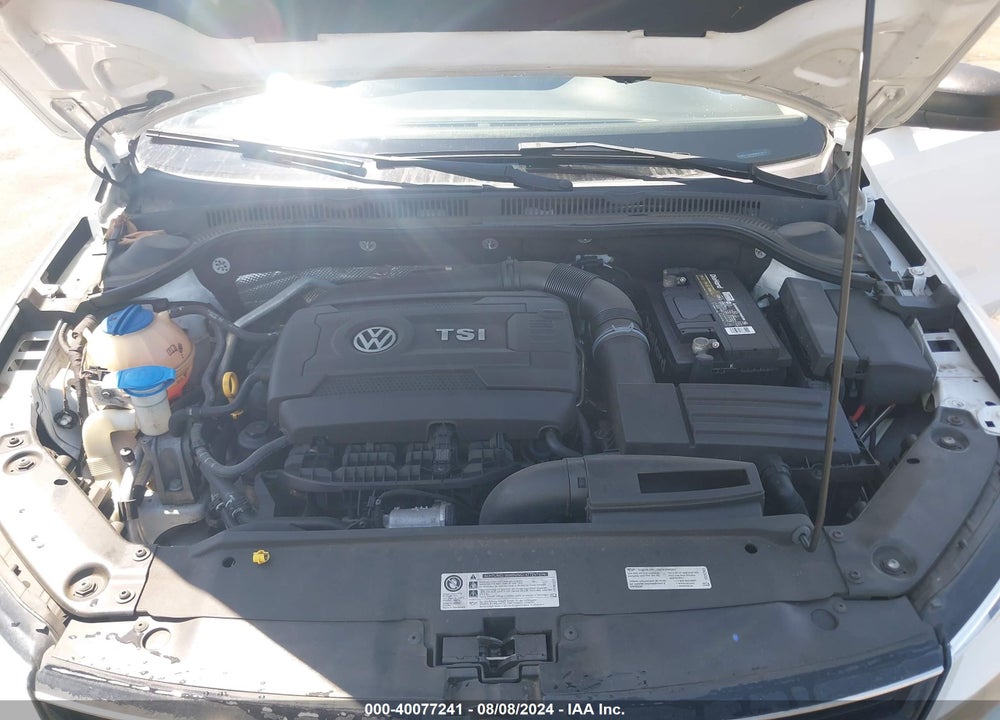 2015 VOLKSWAGEN JETTA 1.8T SE VIN: 3VWD17AJ3FM237616
