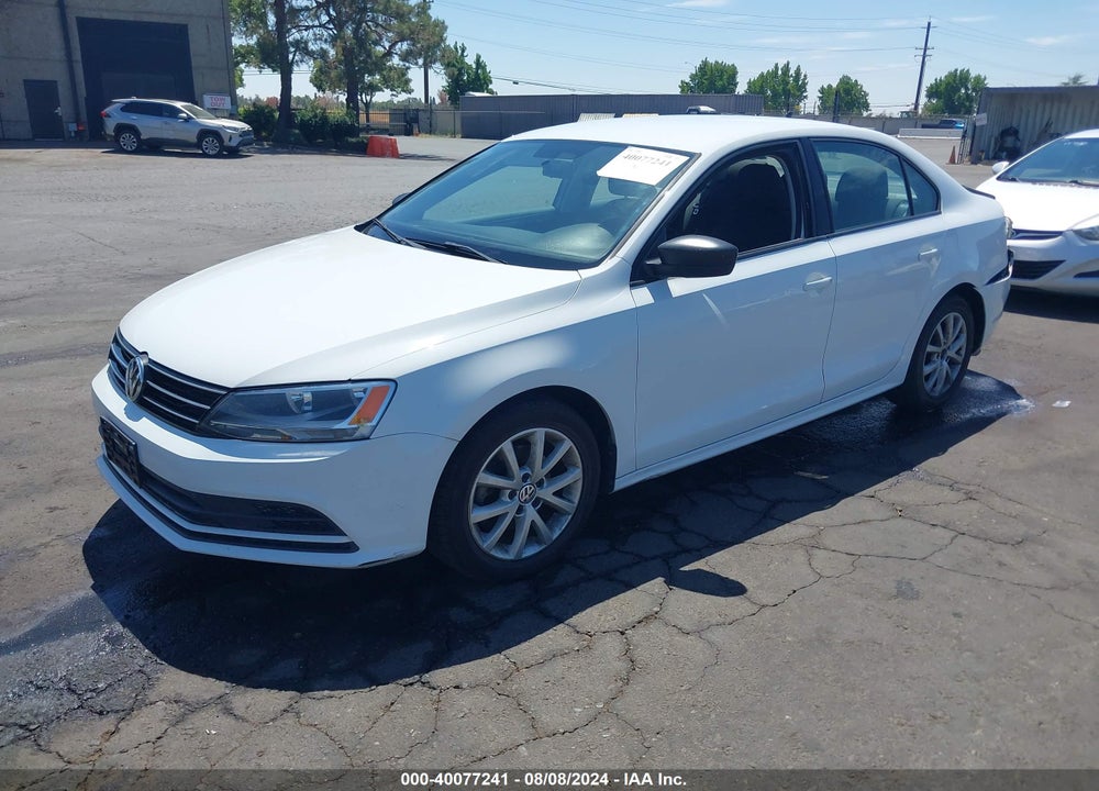 2015 VOLKSWAGEN JETTA 1.8T SE VIN: 3VWD17AJ3FM237616