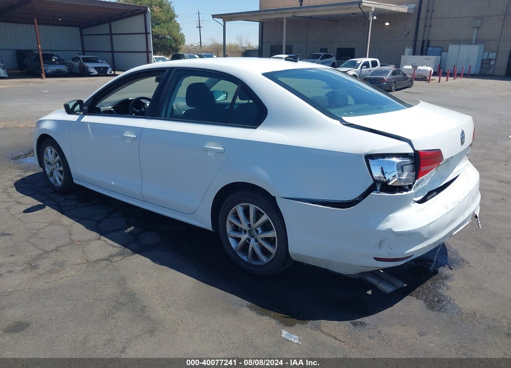 2015 VOLKSWAGEN JETTA 1.8T SE VIN: 3VWD17AJ3FM237616