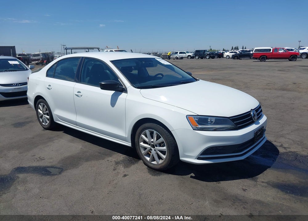 2015 VOLKSWAGEN JETTA 1.8T SE VIN: 3VWD17AJ3FM237616