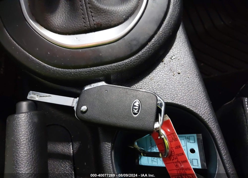2021 KIA FORTE FE VIN: 3KPF24AD1ME303105