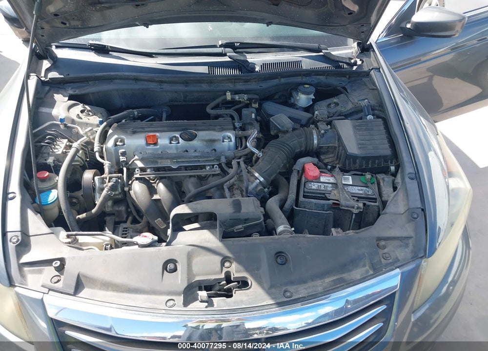 2011 HONDA ACCORD 2.4 LX VIN: 1HGCP2F33BA052906