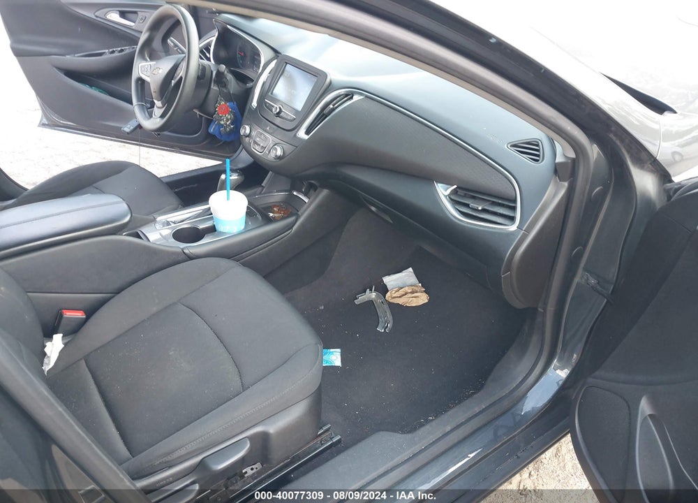 2017 CHEVROLET MALIBU 1LT VIN: 1G1ZE5ST6HF181930