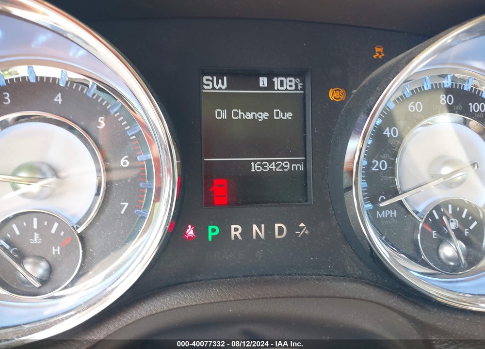 2011 CHRYSLER 300C VIN: 2C3CA6CT8BH529749