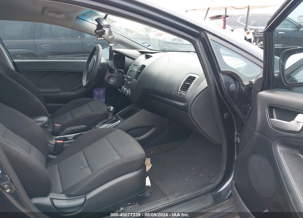 2017 KIA FORTE LX VIN: KNAFK5A80H5721288