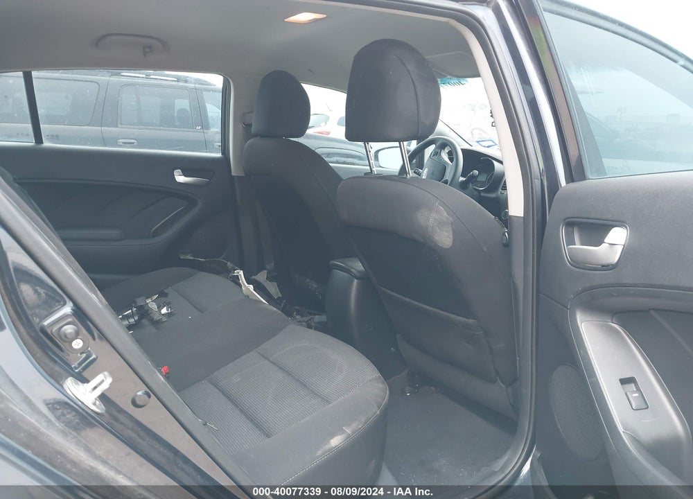 2017 KIA FORTE LX VIN: KNAFK5A80H5721288