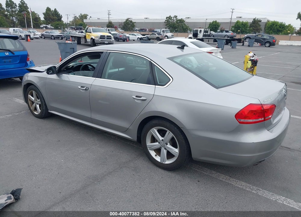2013 VOLKSWAGEN PASSAT 2.5L SE VIN: 1VWBP7A30DC100039