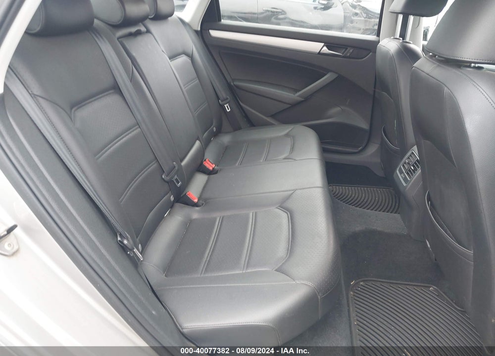 2013 VOLKSWAGEN PASSAT 2.5L SE VIN: 1VWBP7A30DC100039