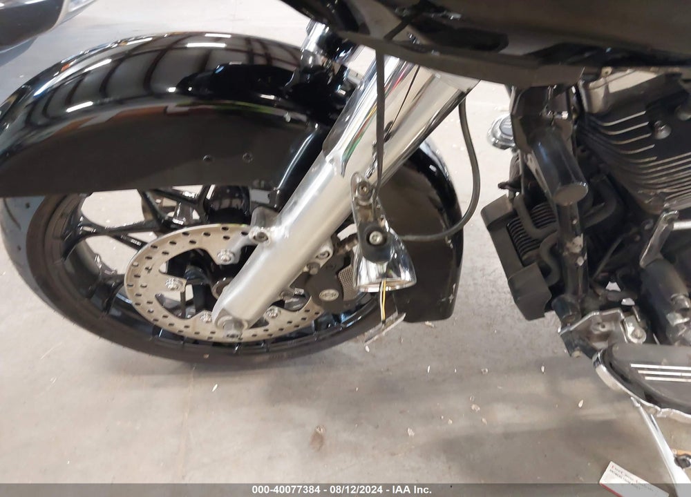 2015 HARLEY-DAVIDSON FLTRX ROAD GLIDE VIN: 1HD1KHM35FB606505