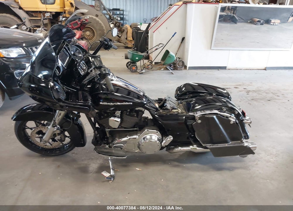 2015 HARLEY-DAVIDSON FLTRX ROAD GLIDE VIN: 1HD1KHM35FB606505