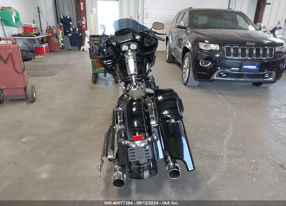 2015 HARLEY-DAVIDSON FLTRX ROAD GLIDE VIN: 1HD1KHM35FB606505