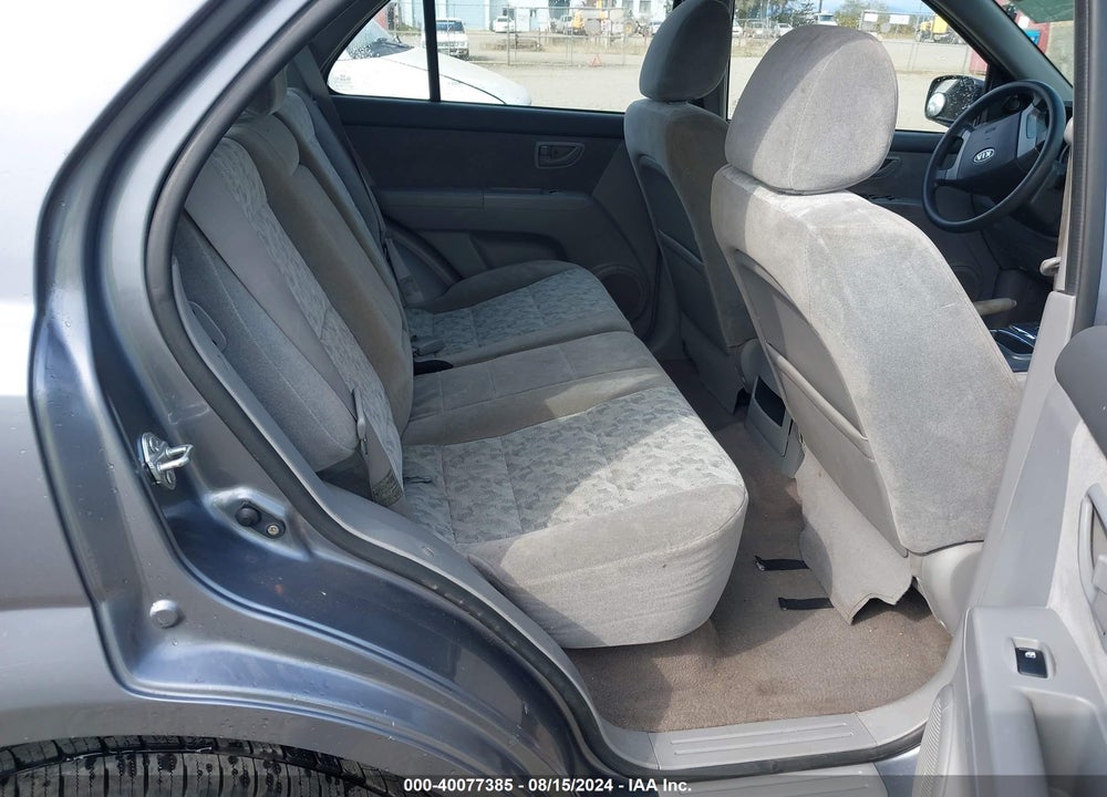 2008 KIA SORENTO VIN: KNDJD735085815838