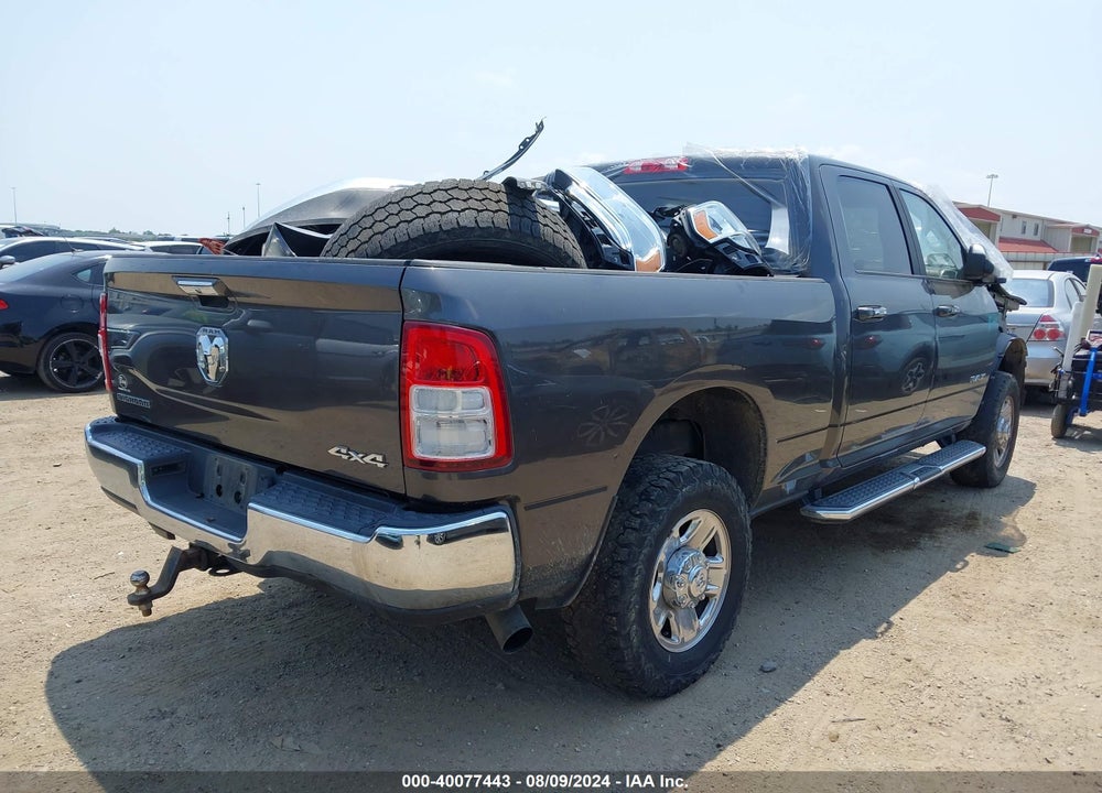 2019 RAM 2500 BIG HORN 4X4 6'4 BOX VIN: 3C6UR5DL3KG544037