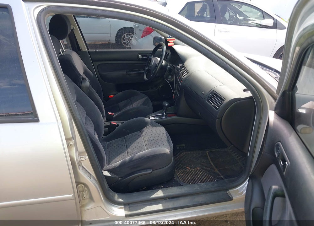 2000 VOLKSWAGEN JETTA GLS VIN: 3VWSA29M1YM049026