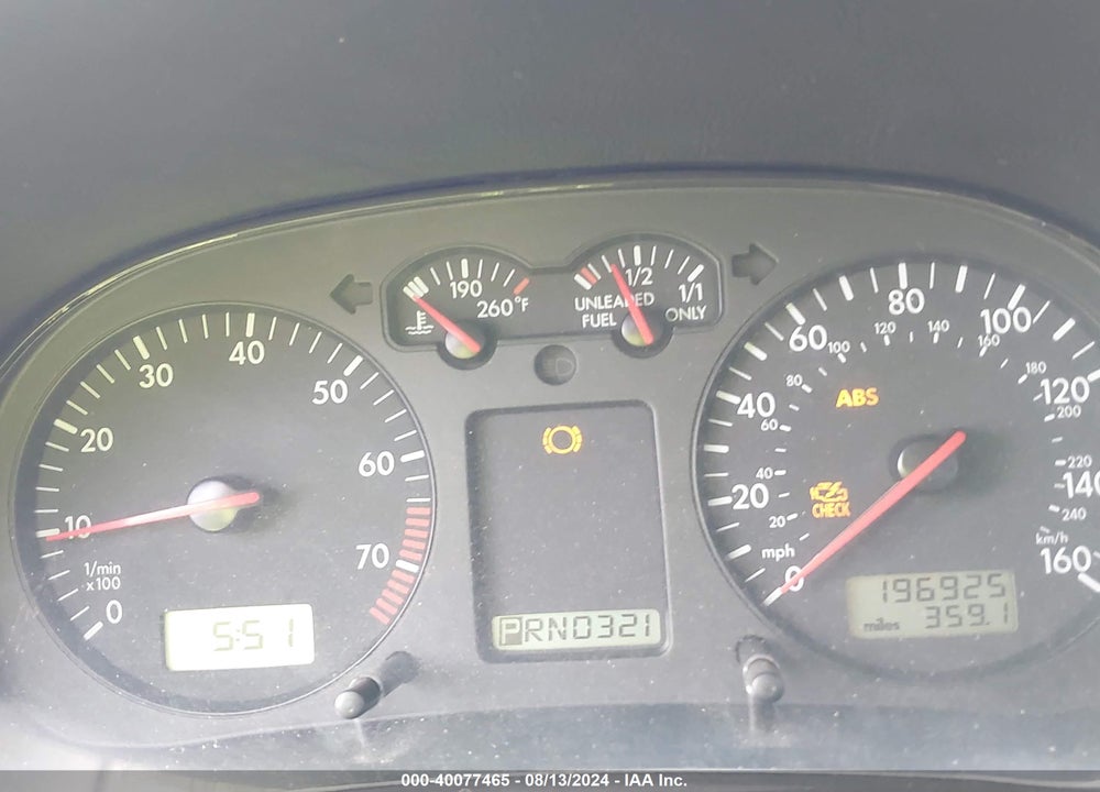 2000 VOLKSWAGEN JETTA GLS VIN: 3VWSA29M1YM049026