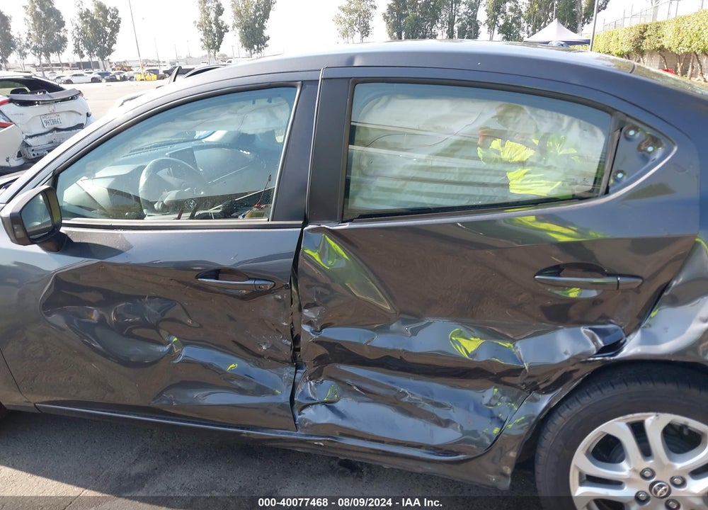 2017 TOYOTA YARIS IA VIN: 3MYDLBYV8HY160098