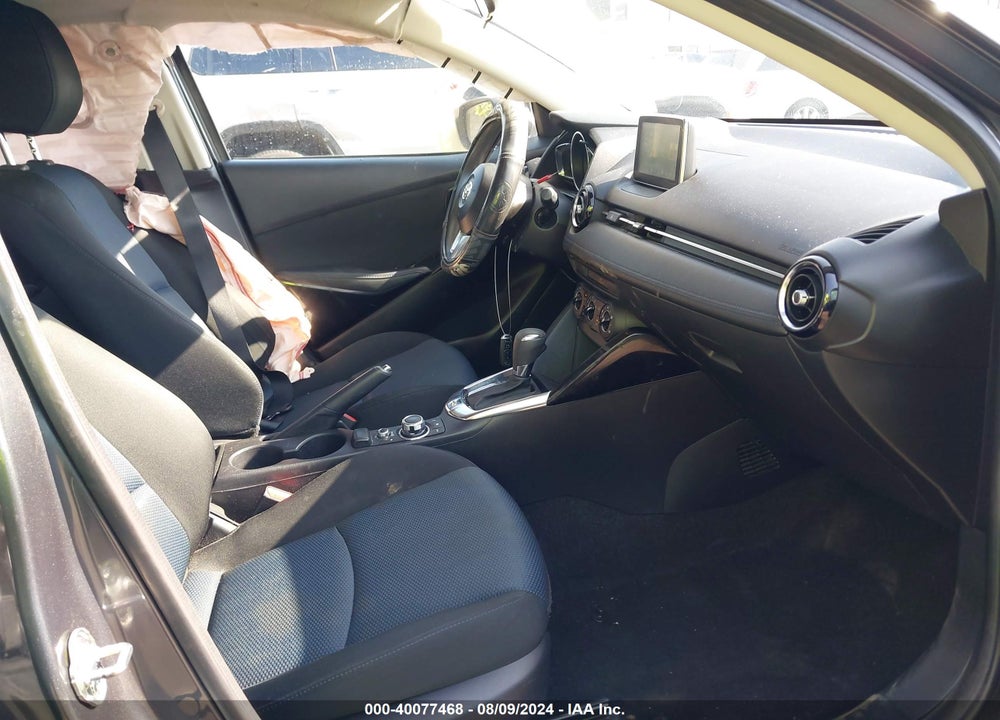 2017 TOYOTA YARIS IA VIN: 3MYDLBYV8HY160098