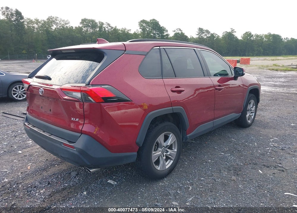 2022 TOYOTA RAV4 XLE VIN: 2T3W1RFV1NW233208