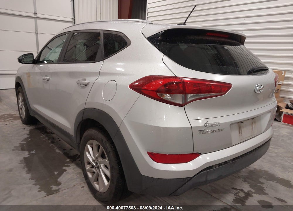 2016 HYUNDAI TUCSON SE VIN: KM8J3CA49GU089094