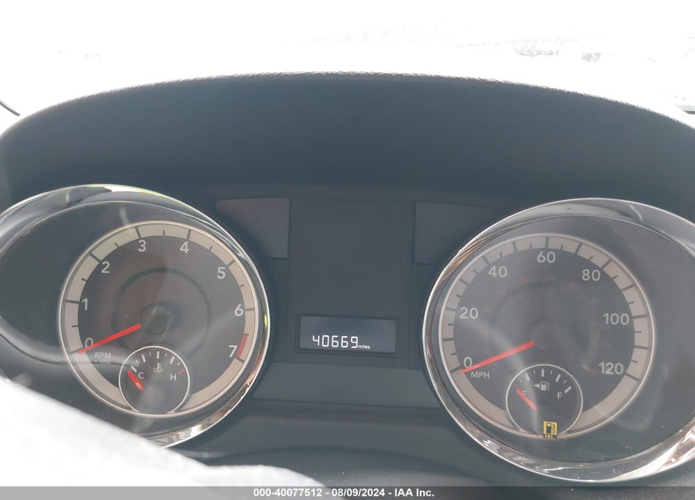 2011 DODGE GRAND CARAVAN EXPRESS VIN: 2D4RN4DG4BR737267