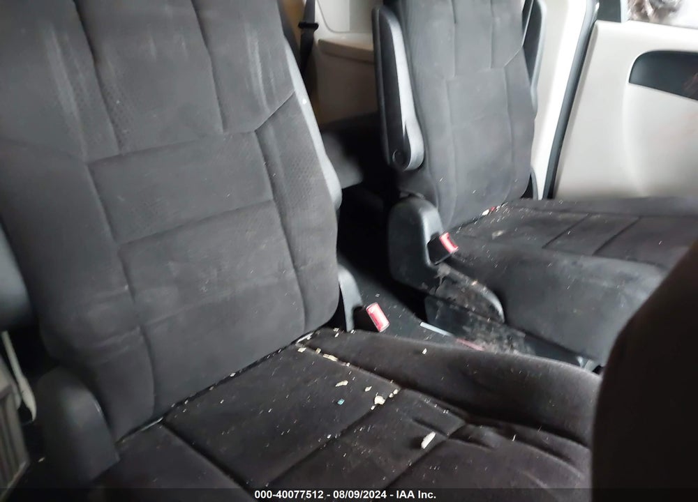 2011 DODGE GRAND CARAVAN EXPRESS VIN: 2D4RN4DG4BR737267
