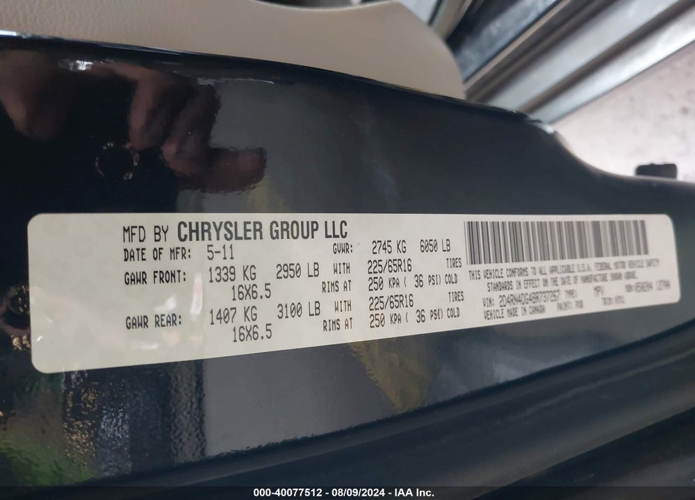 2011 DODGE GRAND CARAVAN EXPRESS VIN: 2D4RN4DG4BR737267
